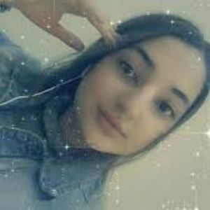 Meet your Posher, Kellie